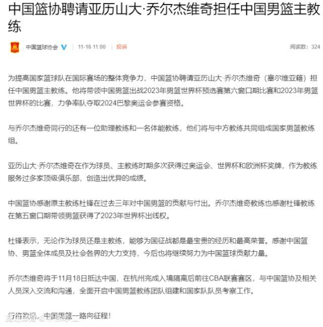 老大叶长空、老三叶长云以及老四叶长俊接到通知，立刻从被窝里钻出来、匆忙前往叶忠全的书房。